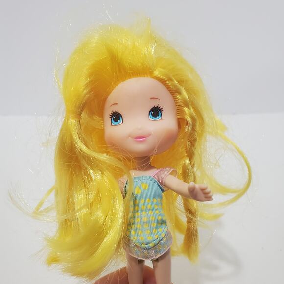 Strawberry Shortcake Doll Lemon Meringue 2008 - Picture 11 of 11